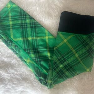 lululemon athletica Green Plaid Leggings cropped 8